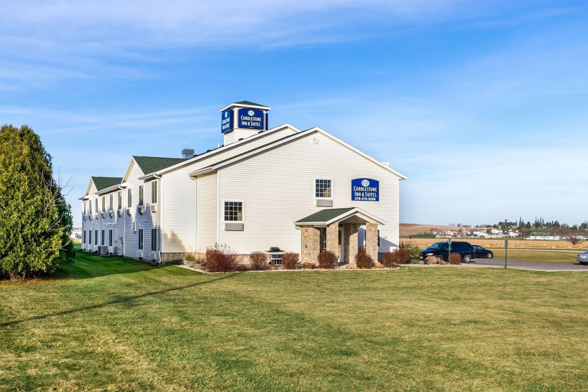 Cobblestone Inn & Suites - Vinton, Ia Exteriör bild