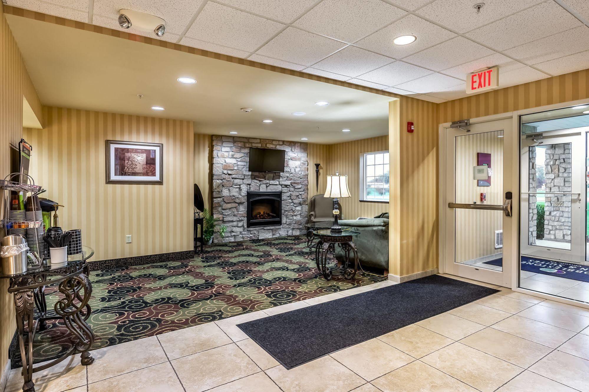 Cobblestone Inn & Suites - Vinton, Ia Exteriör bild